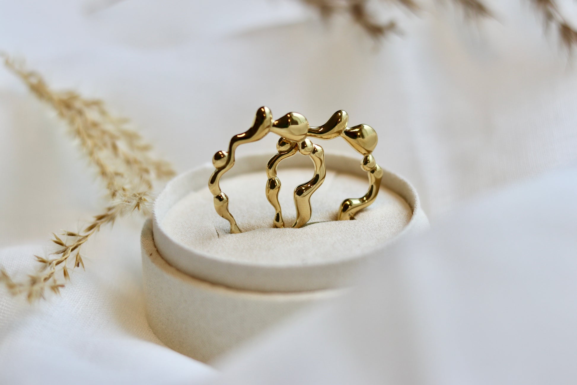 Guld øreringe frk wolff