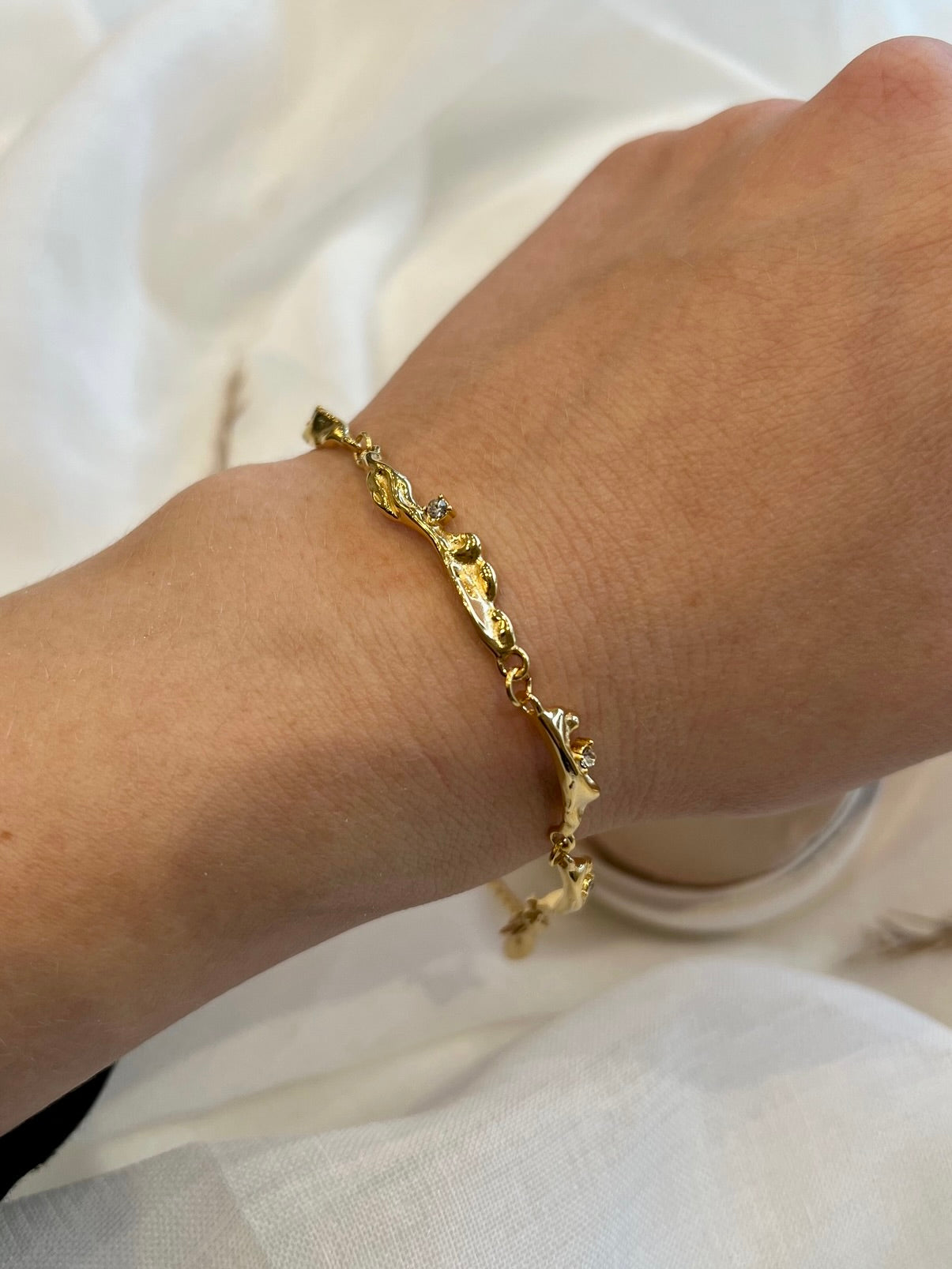 Guld armbånd frk.wolff