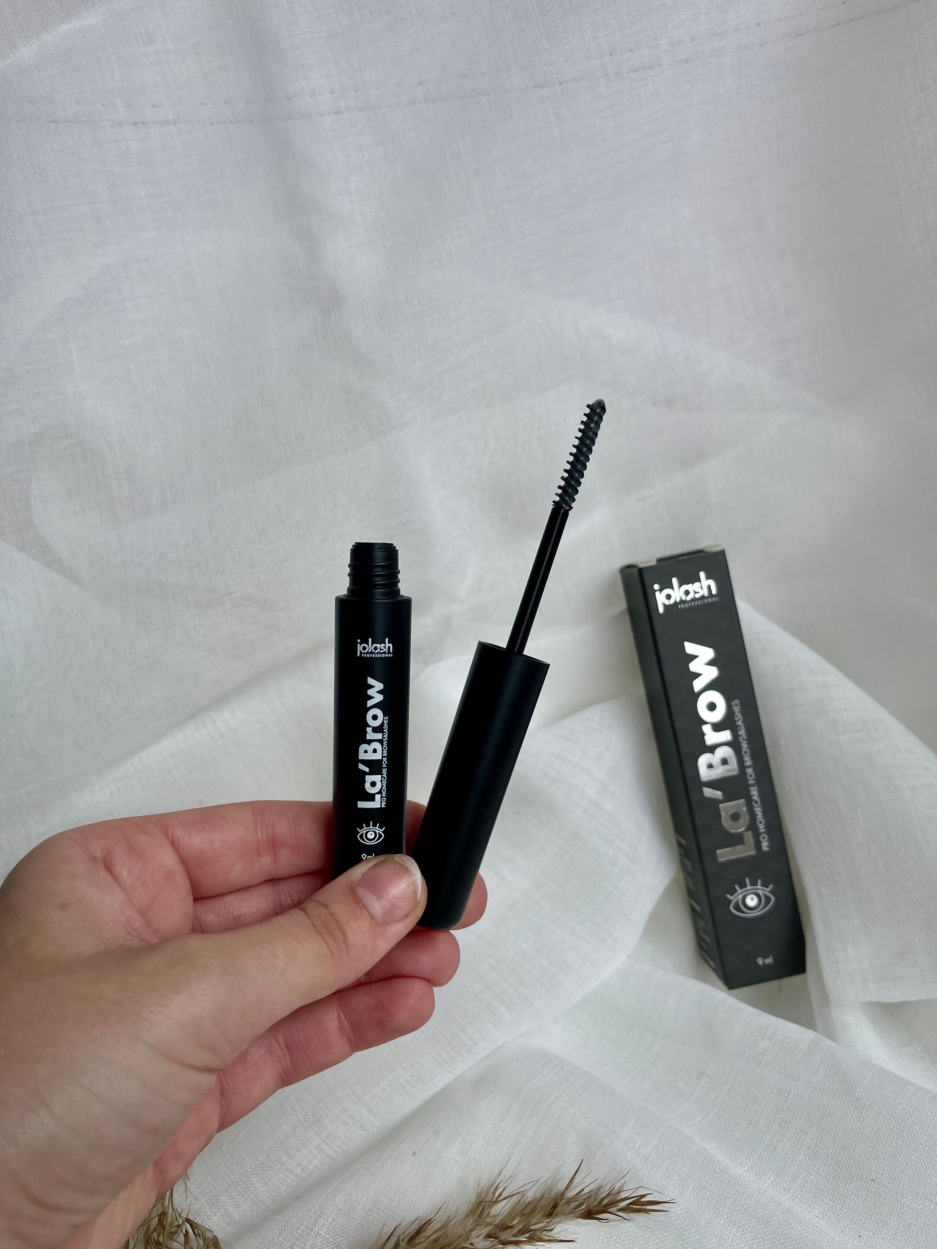 Øjenbrynspleje applikator