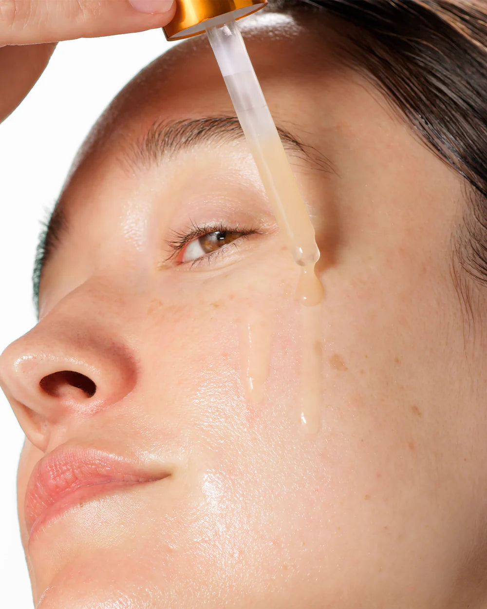 Age bright clearing serum