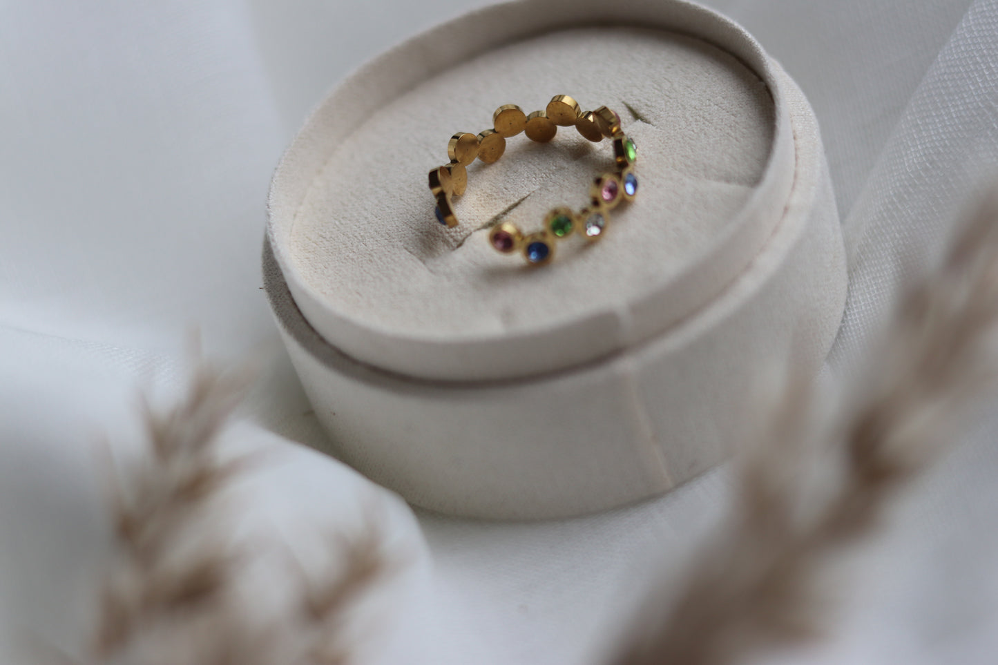 Flerfarvet ring