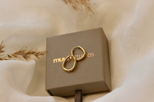 Guld ovale hoops - små