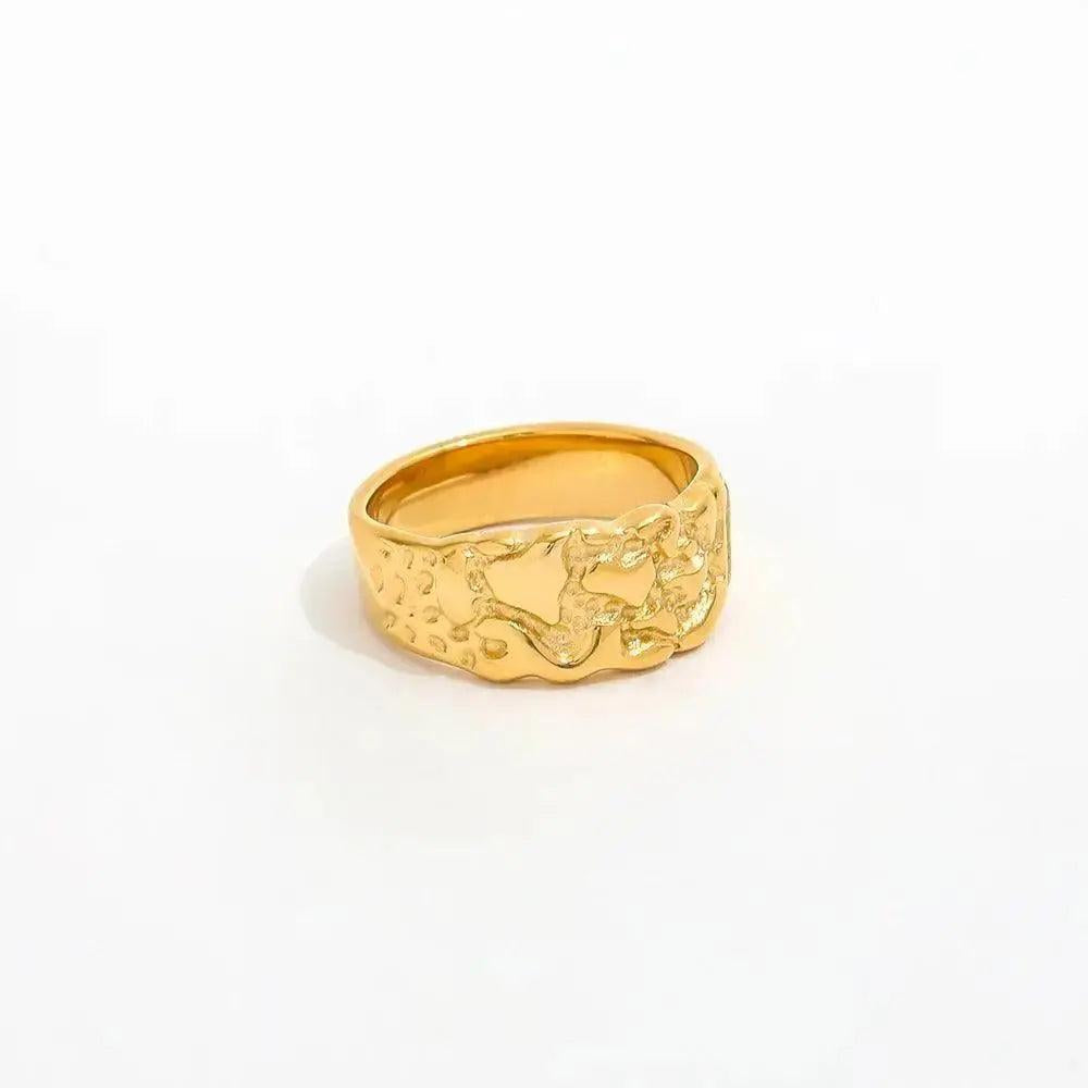 Guld tekstur ring close up